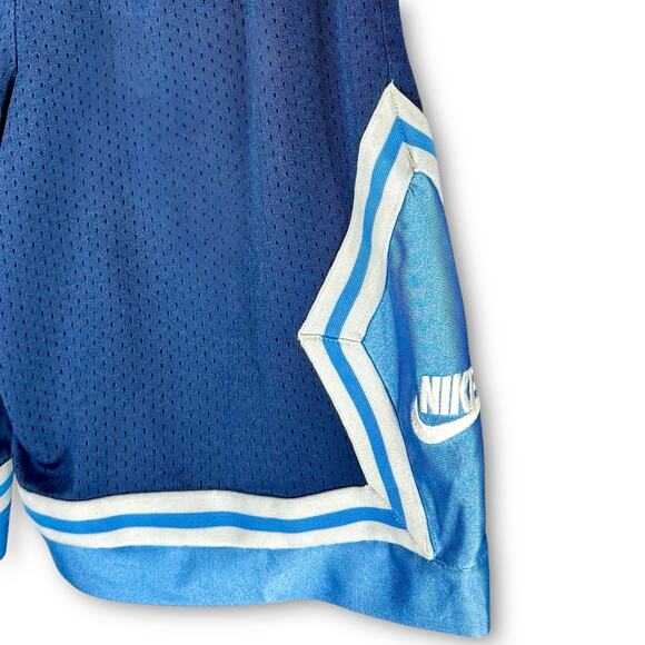 Y2K Vintage Nike Basketball Blue Mesh UNC Tarheels Athletic Shorts M Black Tag - Picture 7 of 10